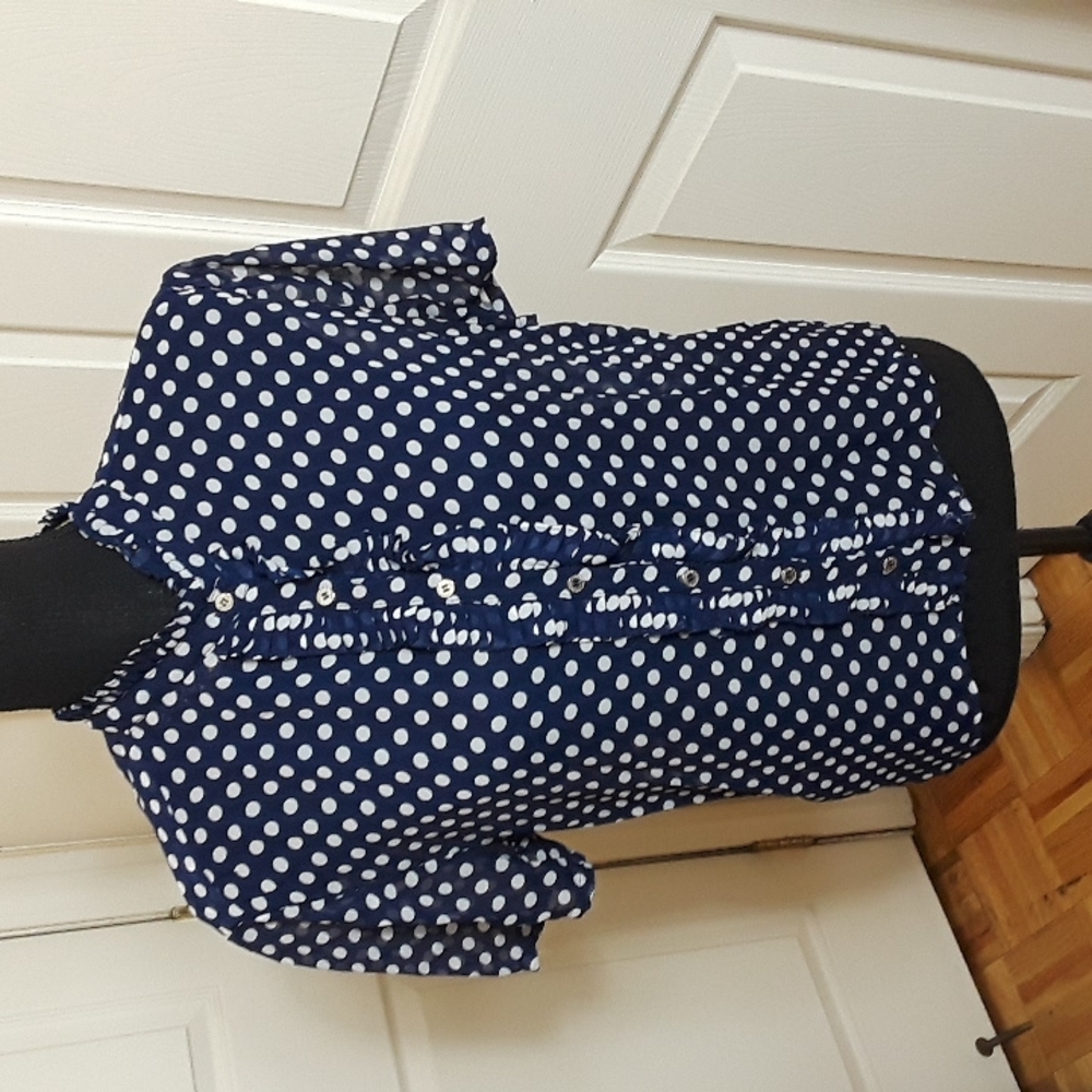 Women's short sleeved blouse size 3